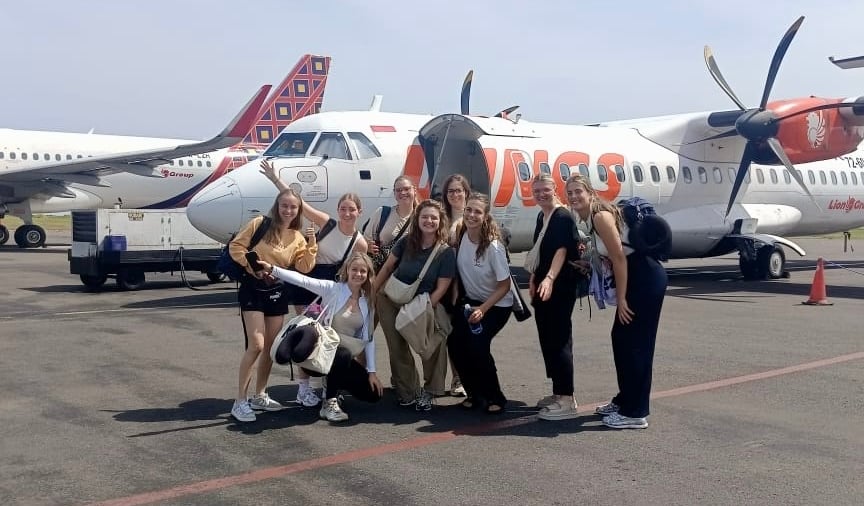 Travel in style to Flores