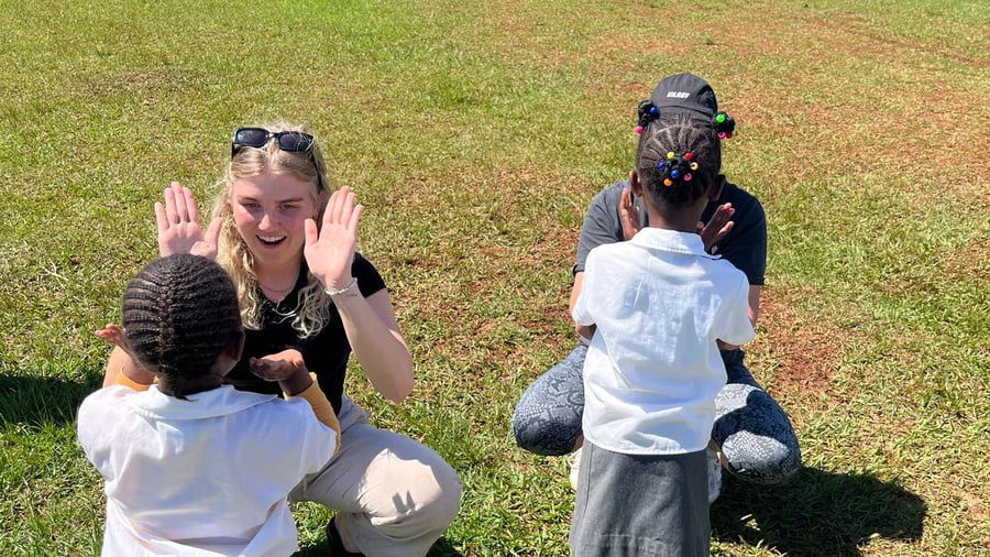 Volunteer in eSwatini with children & sports