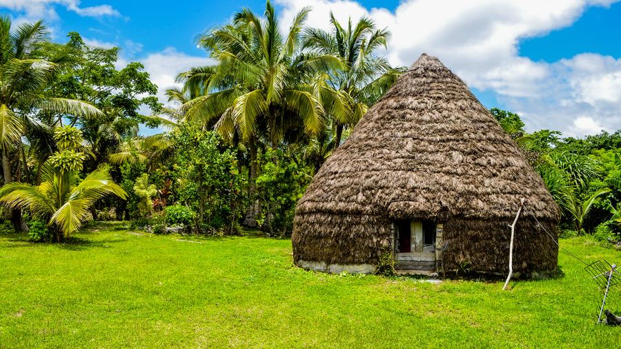 Traditionellt hus på Lifou i Nya Kaledonien