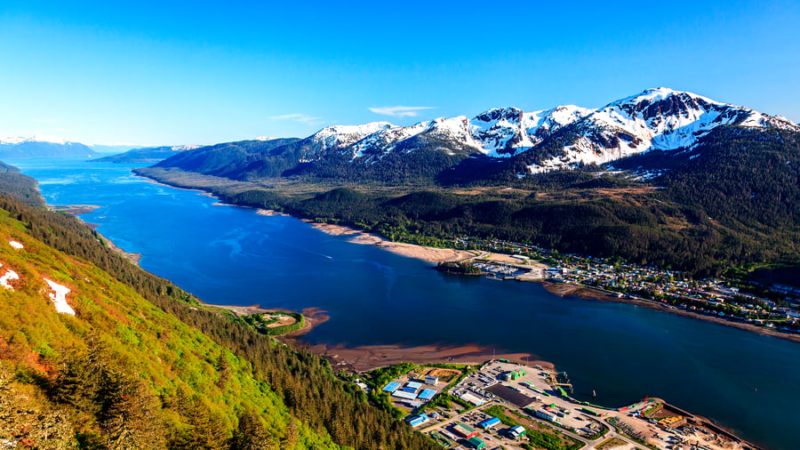 Juneau omgivet af smuk natur