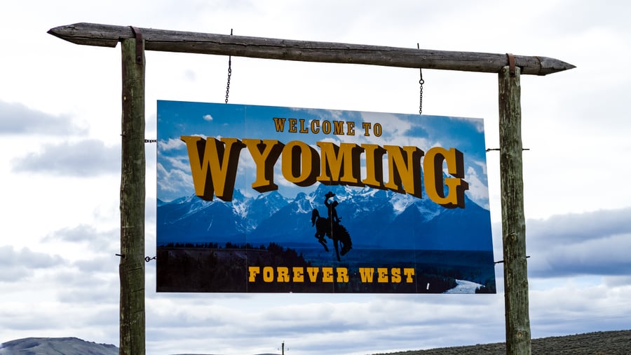 På väg över statsgränsen till Wyoming