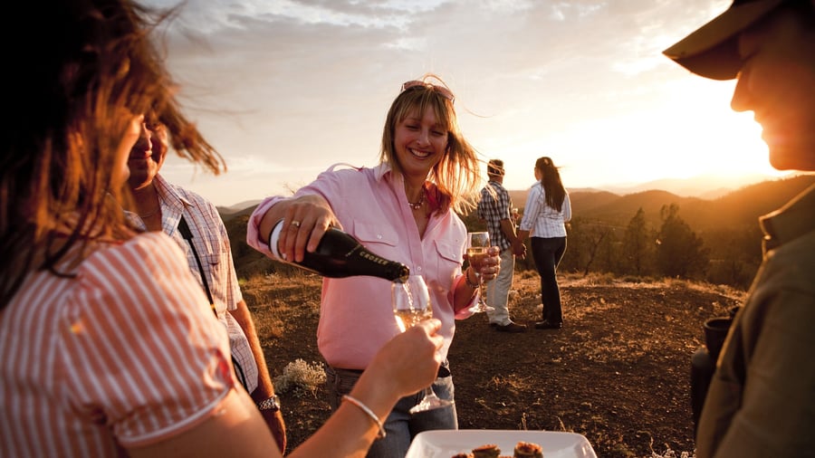 CHampagne til solnedgangen