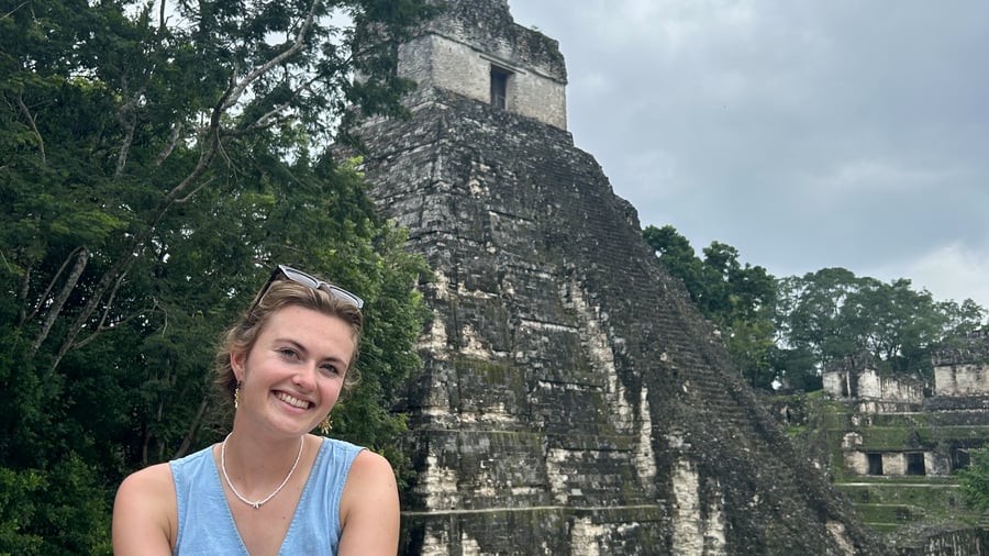Discover the Maya ruins in the Petén rainforest