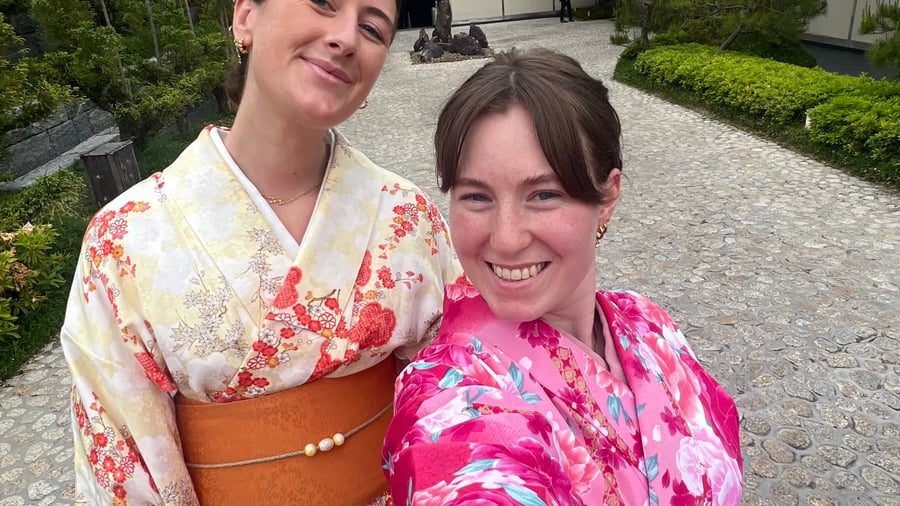 Try on beautiful kimono's when in Japan