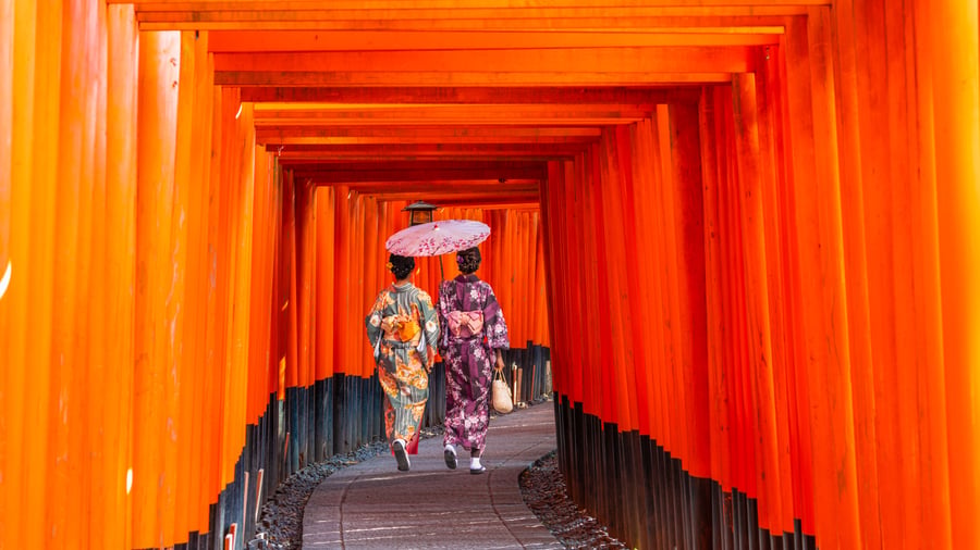 Fushimi Inari med tusindvis af torii-porte