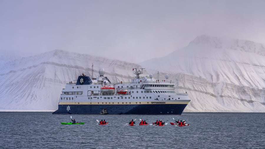 Fortryllende krydstogt i Svalbard