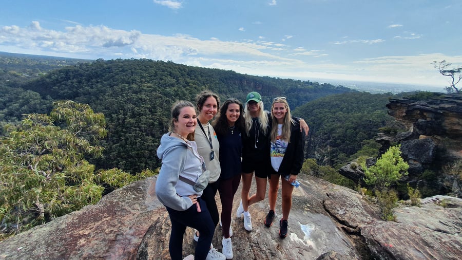  Explore the stunning Blue Mountains