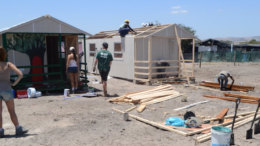 Volunteering and building accommodation in Africa