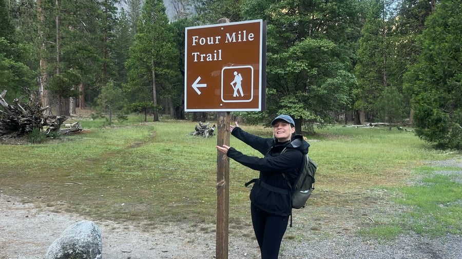 Hika i Yosemite National Park.