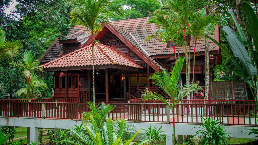 Chalet mellem træerne på Mutiara Taman Negara
