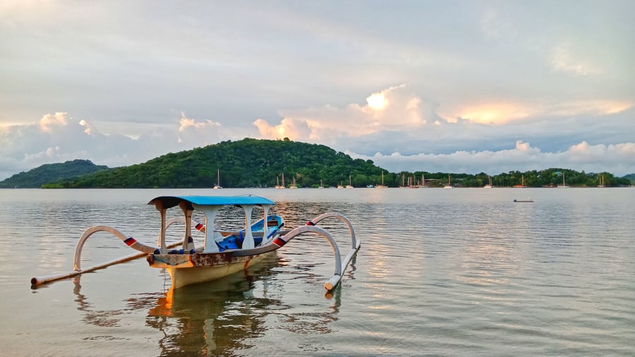Fiskebåt vid Gili Gede