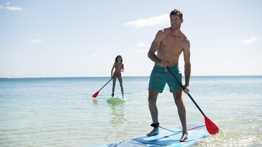 Stand up paddle ved Trou Aux Biches Beachcomber