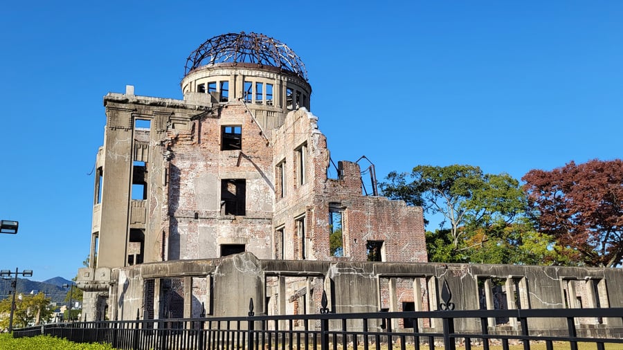 Ruinerne af Atomic Bomb Dome I Hiroshima