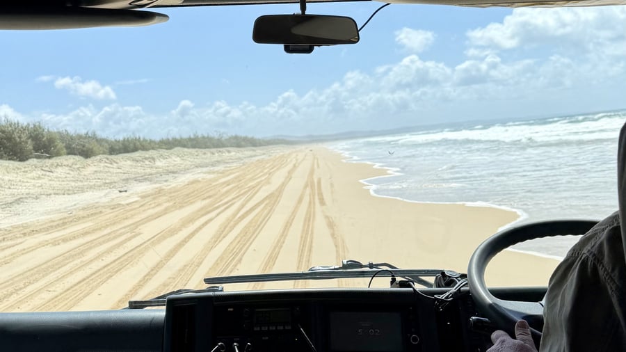 Kör 4WD på K'gari Island