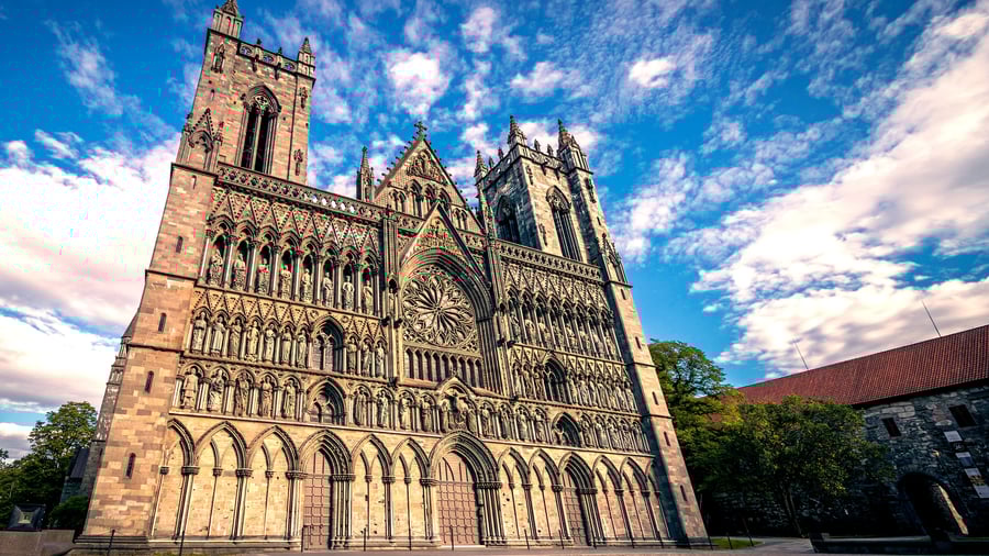 Besøg den ikoniske Nidarosdom i Trondheim