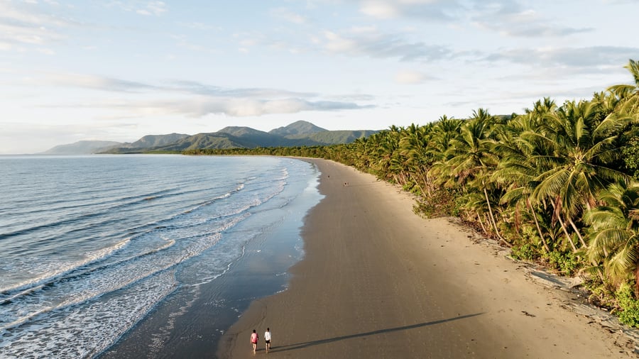 Four Mile Beach ved Port Douglas