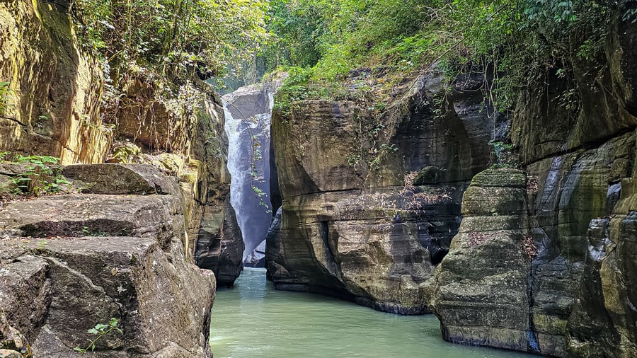 Cunca Wulang-vandfaldet ved Labuan Bajo