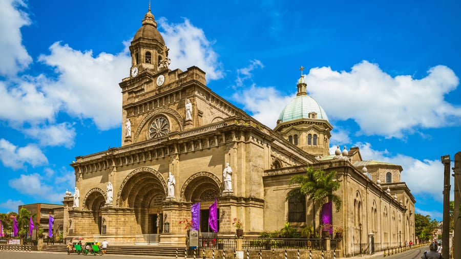 Manila Cathedral i Intramuros-bydelen