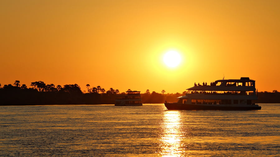 Solnedgangsbådtur på Zambezifloden, Victoria Falls