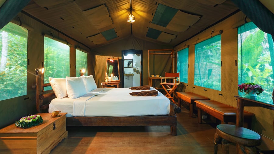 Glamping på Elephant Hills