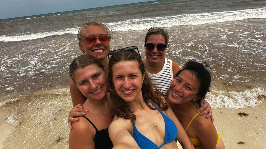 Sluit af op het strand