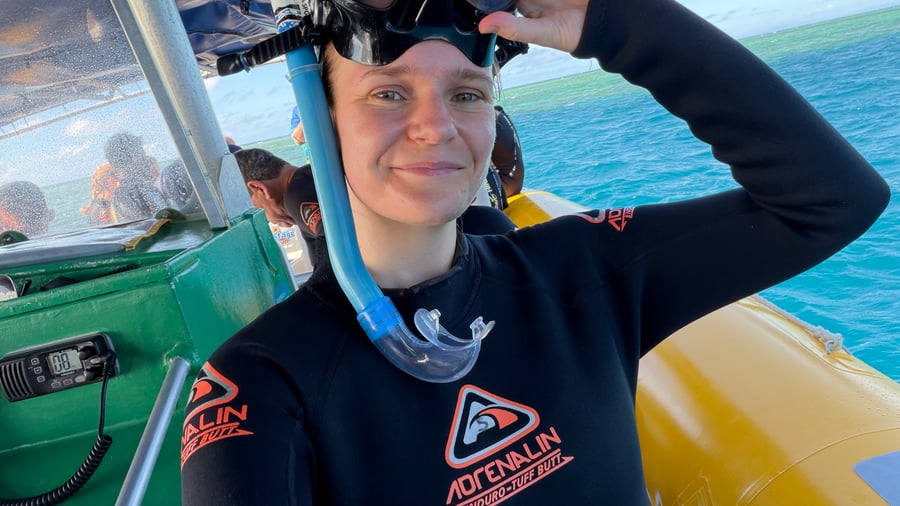 Learn to Dive on the Great Barrier Reef 