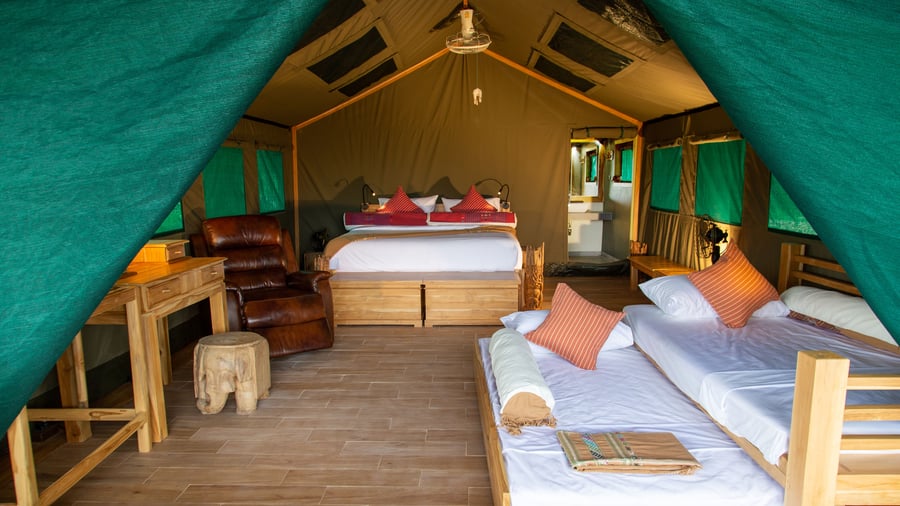 Bo i telte i Nordthailands jungle