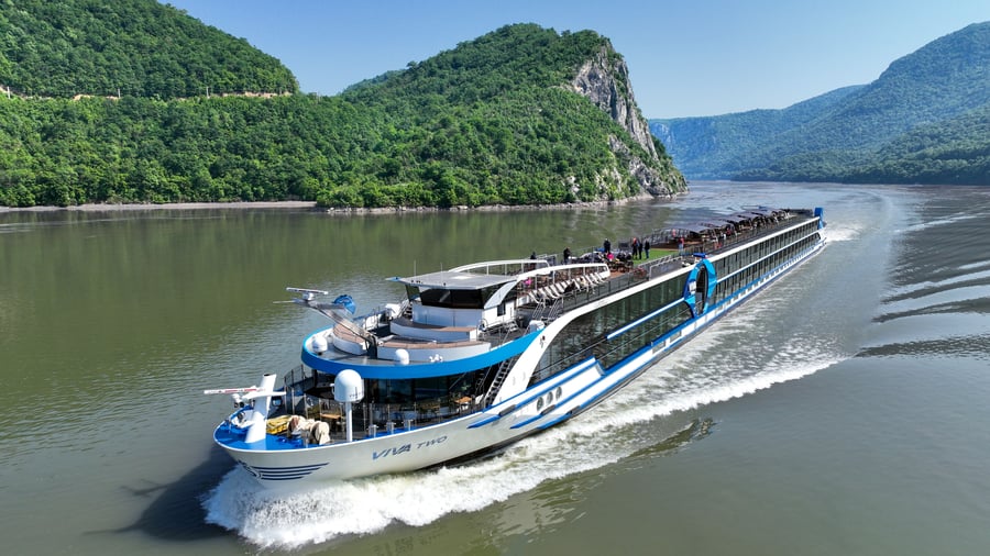 Et VIVA Cruises skib på Donau floden