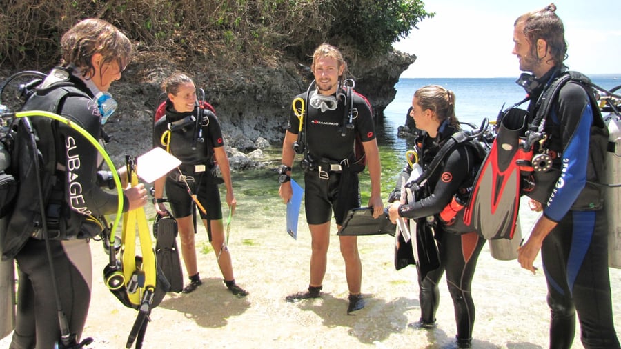 Work with marine conservation in the Philippines