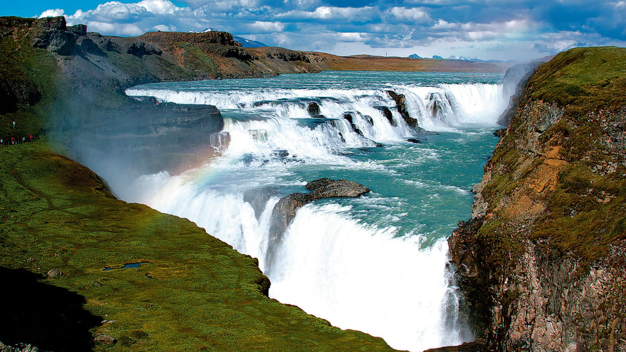 Majestætiske Gullfoss langs Den Gyldne Cirkel