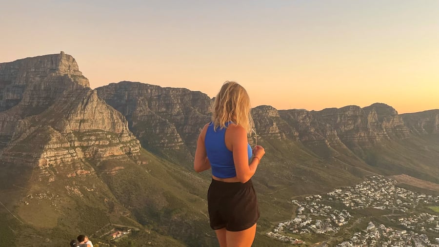 Climb to Lions head