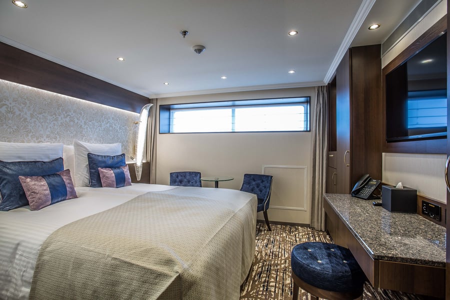 Eksempel på dobbeltkahyt med vindue