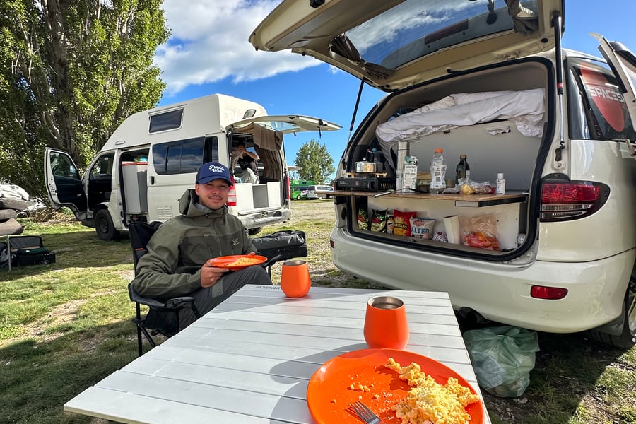 Campervanar eru venjulega fyrir 2-4 manns.