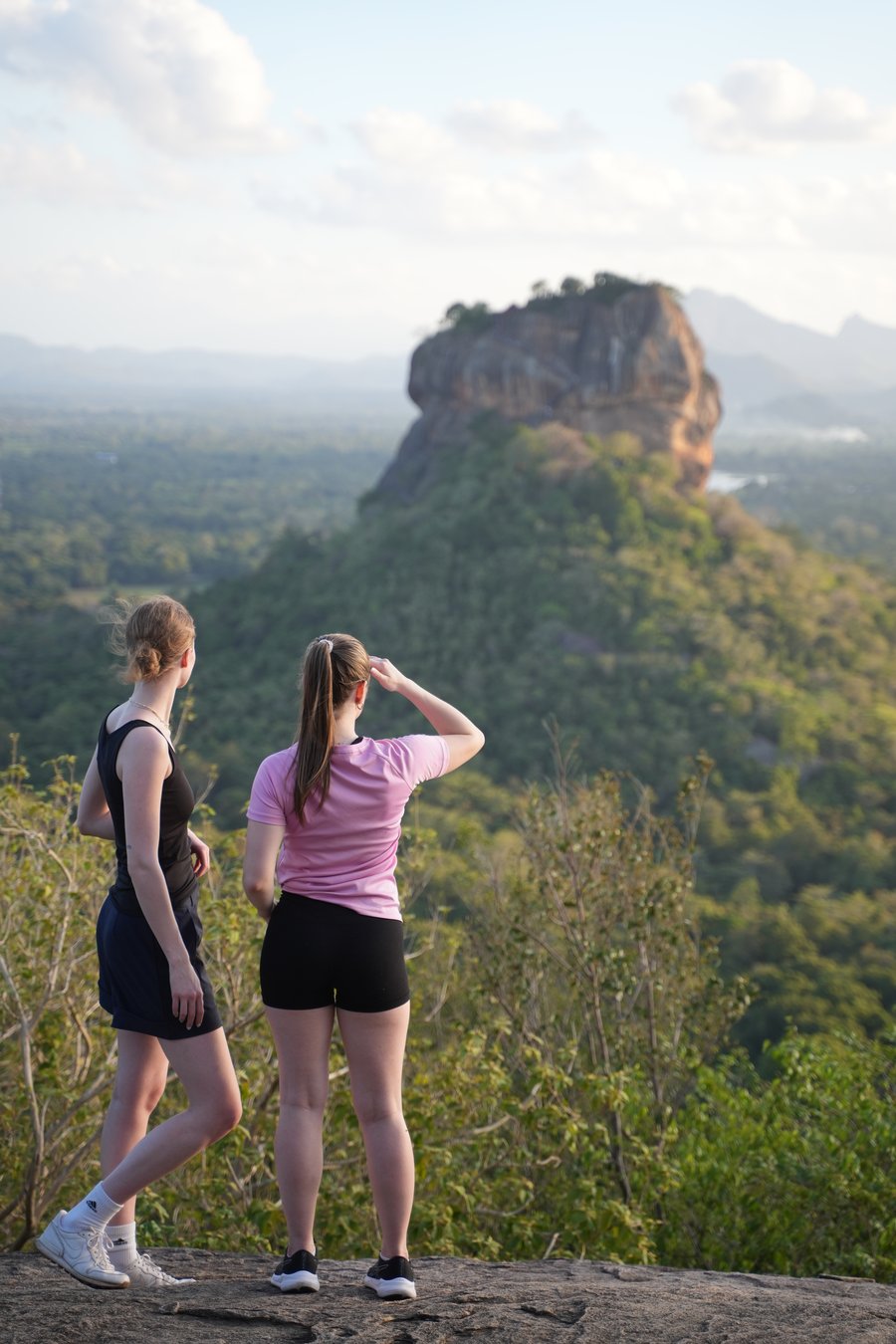 Group travel Sri Lanka