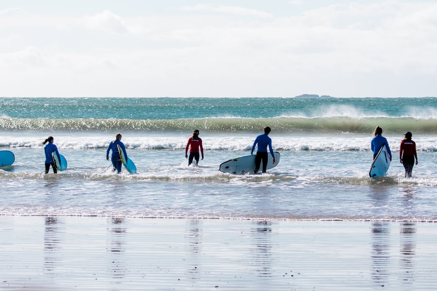 Surfers in Australië