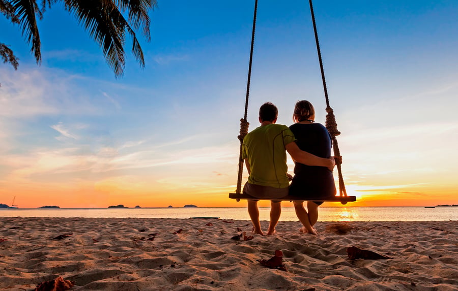 Take that dream trip together