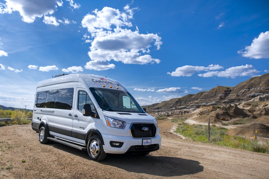 Deluxe Van Camper | Canadream