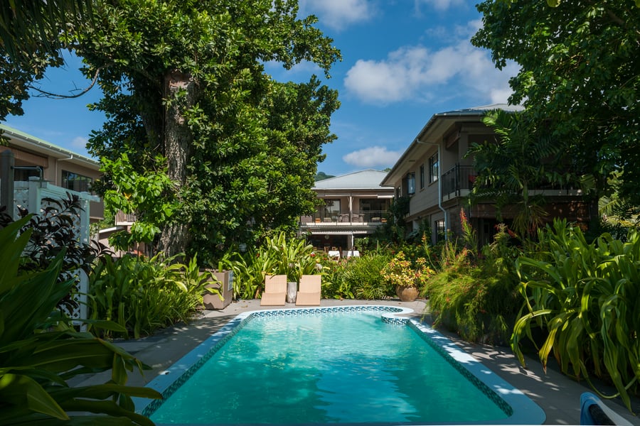 Le Repaire boutique hotel